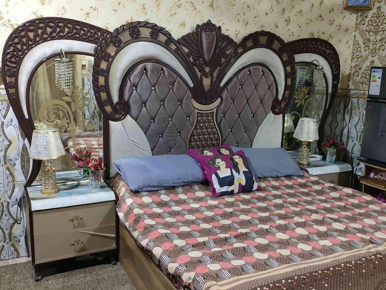 غرفة نوم تركي • نضيفة • بدون خدش