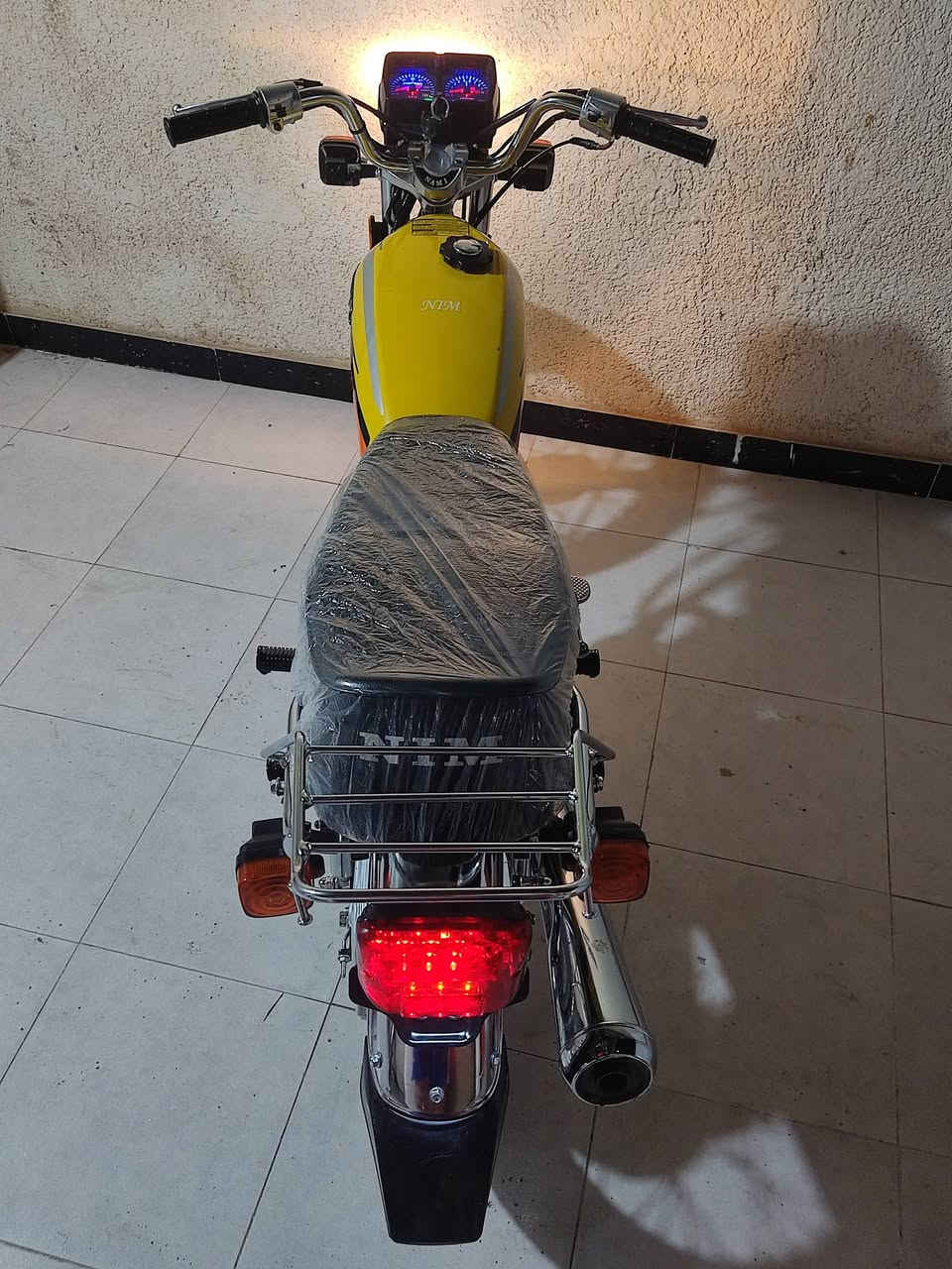 سلام عليكم 
دراجه للبيع سكنر 

موديل 26

صارله اربع شهور طالعه من الوكيل 

سعر : 750         3 احرف

الاستفسار ***********
