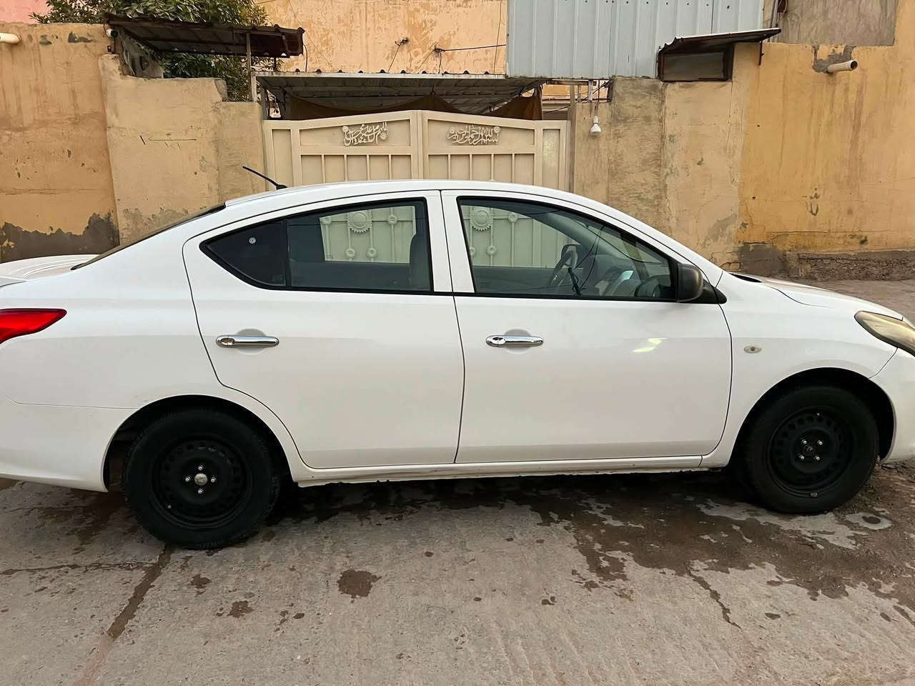 سني هندي مودي 2020
رقم بغداد باسمي
السونار موضح  بل صوره 
مكاني حله
السعر 105وبيه مجال قليل 
التواصل ***********
