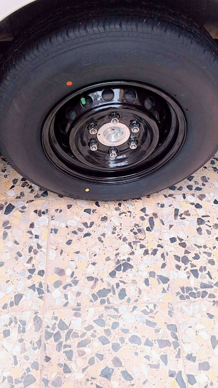 نيسان عاليه موديل ١٤ كير اكسل مكينه تخم تاير برحستون ويل ٢٠ دوشمه كاعيه سفاري شاشه درج ستيل سيابيه درع اربع جامات سلايت يسمي سنويه لل ٣٠  تحويل ثاني يوم بسمي ذاكر كل تفاصيلها بل فديو مكان السيارة بغداد  وبل عافيا على الياخذها جاهزة الف متصرف عليها كبل للشارع *********** اتصل وتدلل
السعر 185 💵 بيها مجال حك الجية
