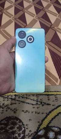 انفنكس سمارت ٨ • ٦٤ • شاشة مشروخة