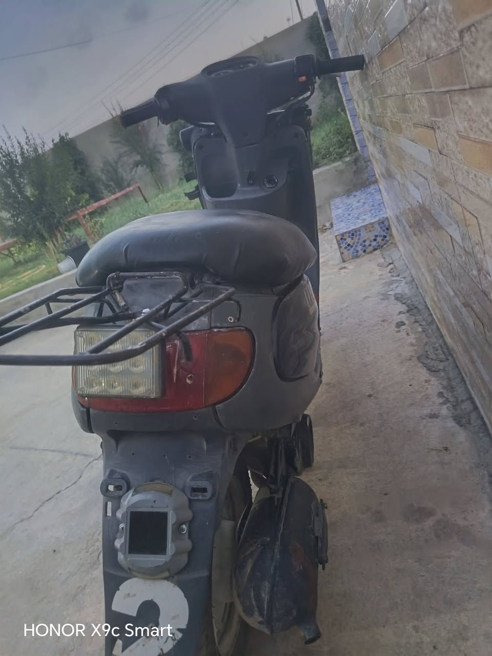 ماطور لل بيع معمر شاصي شرط مابي شي لل المكان برطله سعر 150رقم الهاتف ***********""***********
