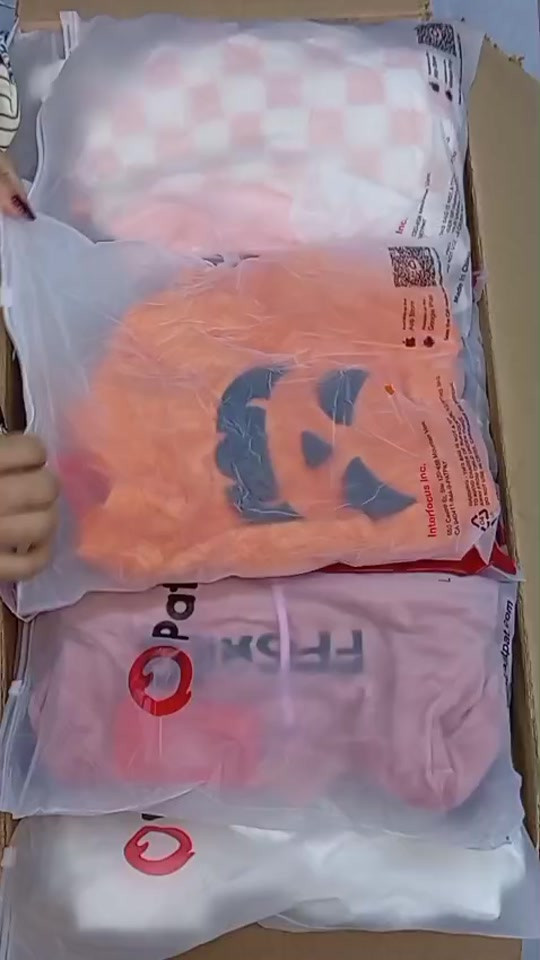 ملابس أطفال