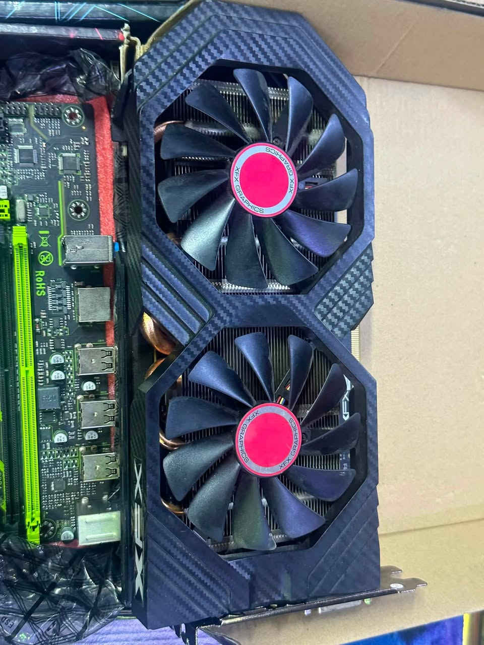 سلام عليكم مجموعه قطع حاسبه ينباعن فحم
RX 580 8G بي مشكله يطلع خطوط
هاردات عدد 4  فحم
1-ssd 128G
2-ssd 480G
3-HDD 500G
4-HDD 320G
مذربورد H610 asus يضل برست
ومذريورد x99 ما مفحوص 
مذربورد ومعالج سيليرون شغال 
كلهن ب100الف

