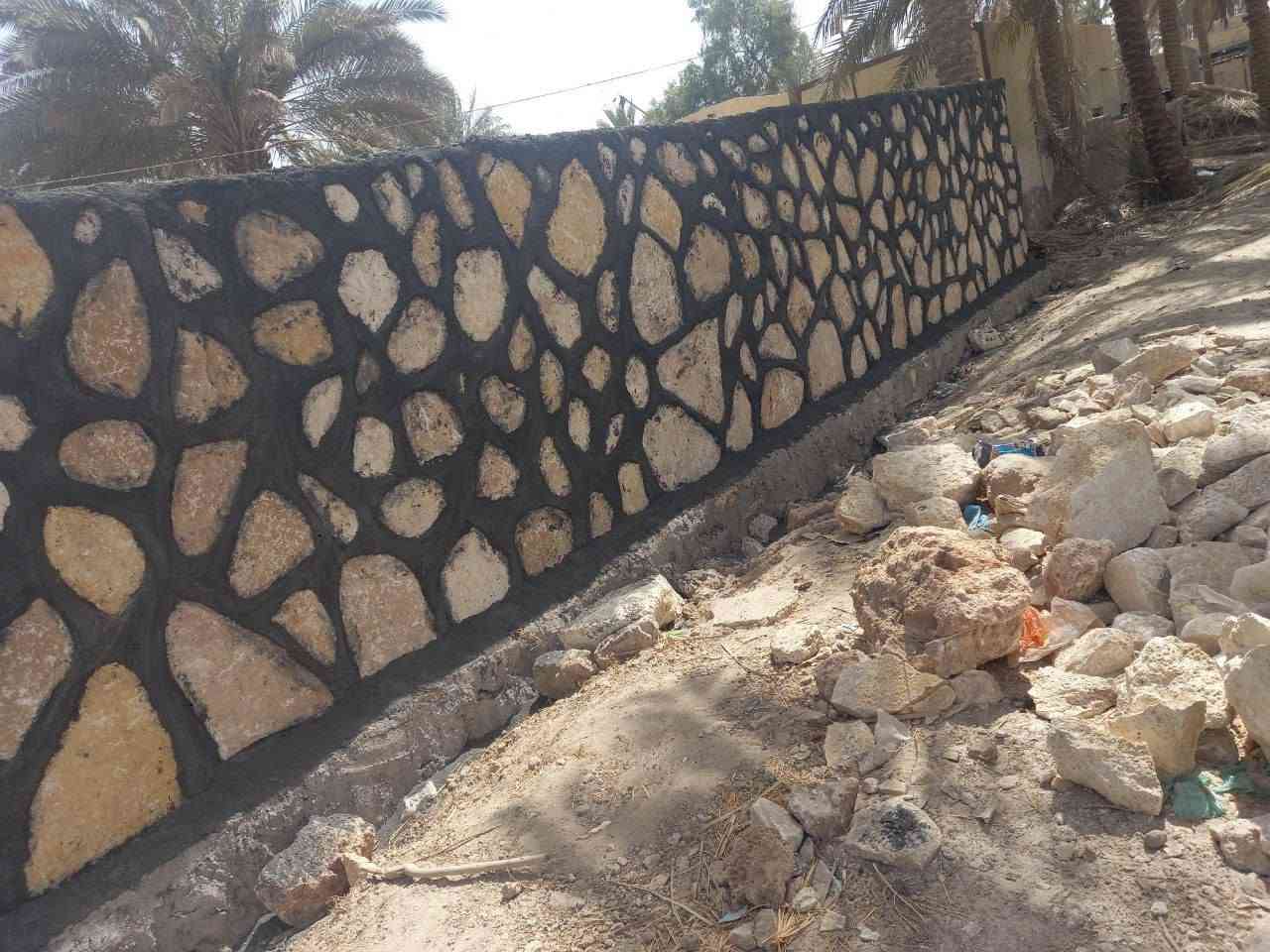 اهم من كلشي صدق العمل.
عمل بناء حجر درجى اولى 
واسعار مناسبه 
عمل اسيجه 
عمل بيوت 
عمل حقول 
رصف حدائق 
رصف شطوط 
وكافة الأعمال الحره 

للستفسار اتصل على 
***********
