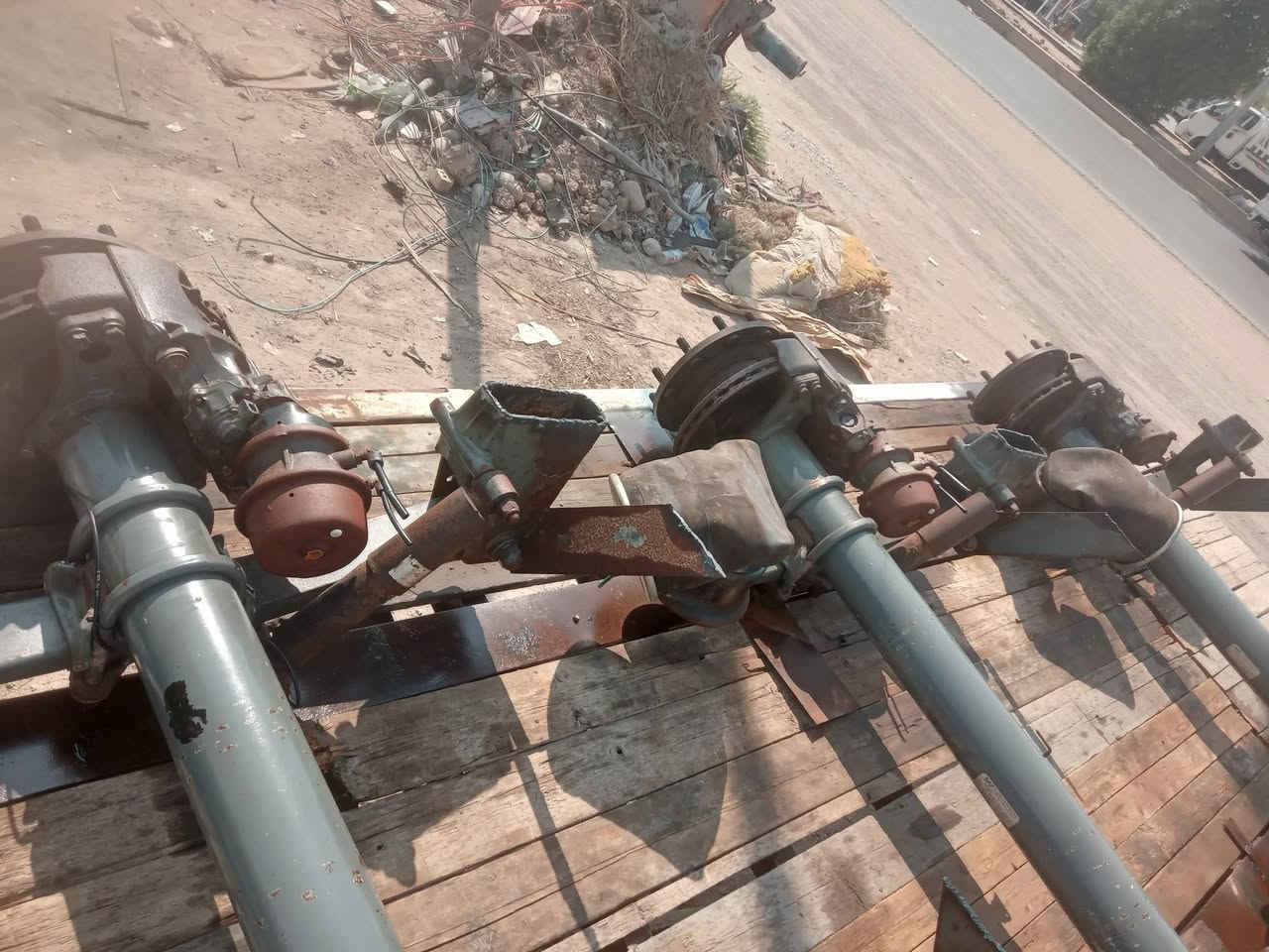 السلام عليكم دناكير مزوج وحرفش للبيع واسط العزيزيه اثير***********
