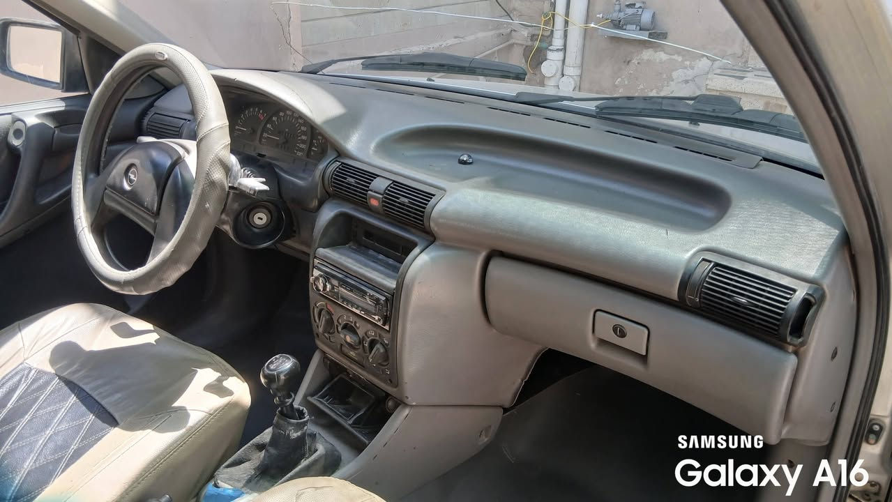 سلام عليكم للبيع اوبل استرا موديل ١٩٩٣ رقم اللماني نينوئ شرط التحويل مكينة نظيفة سعر ٣٩ وبيها مجال للتواصل ***********
