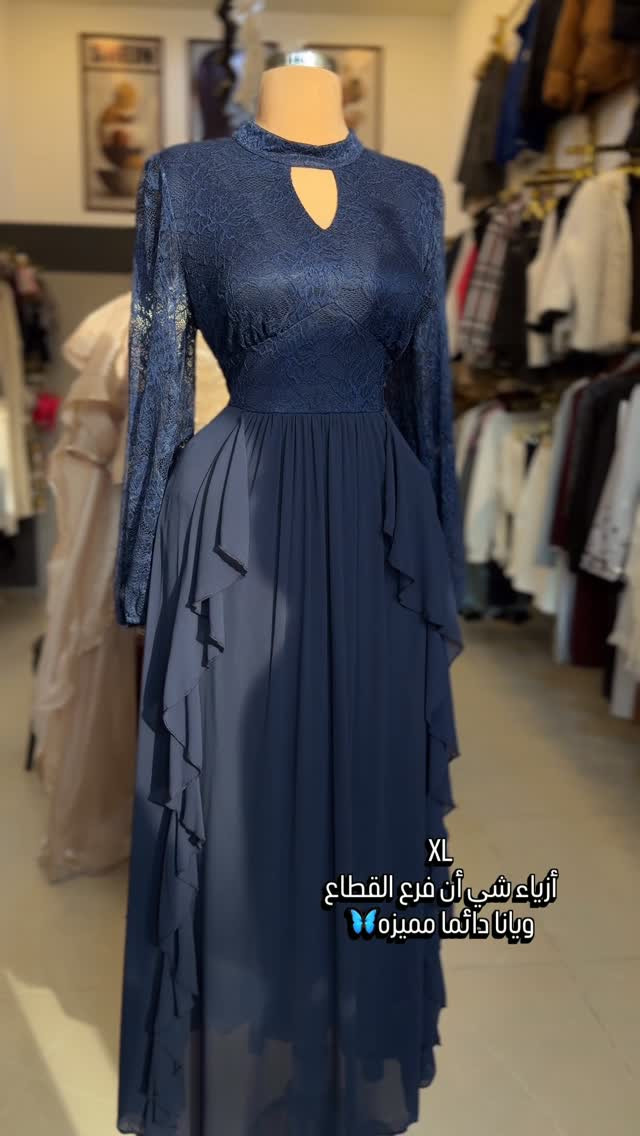 فساتين • شي ان • XL
