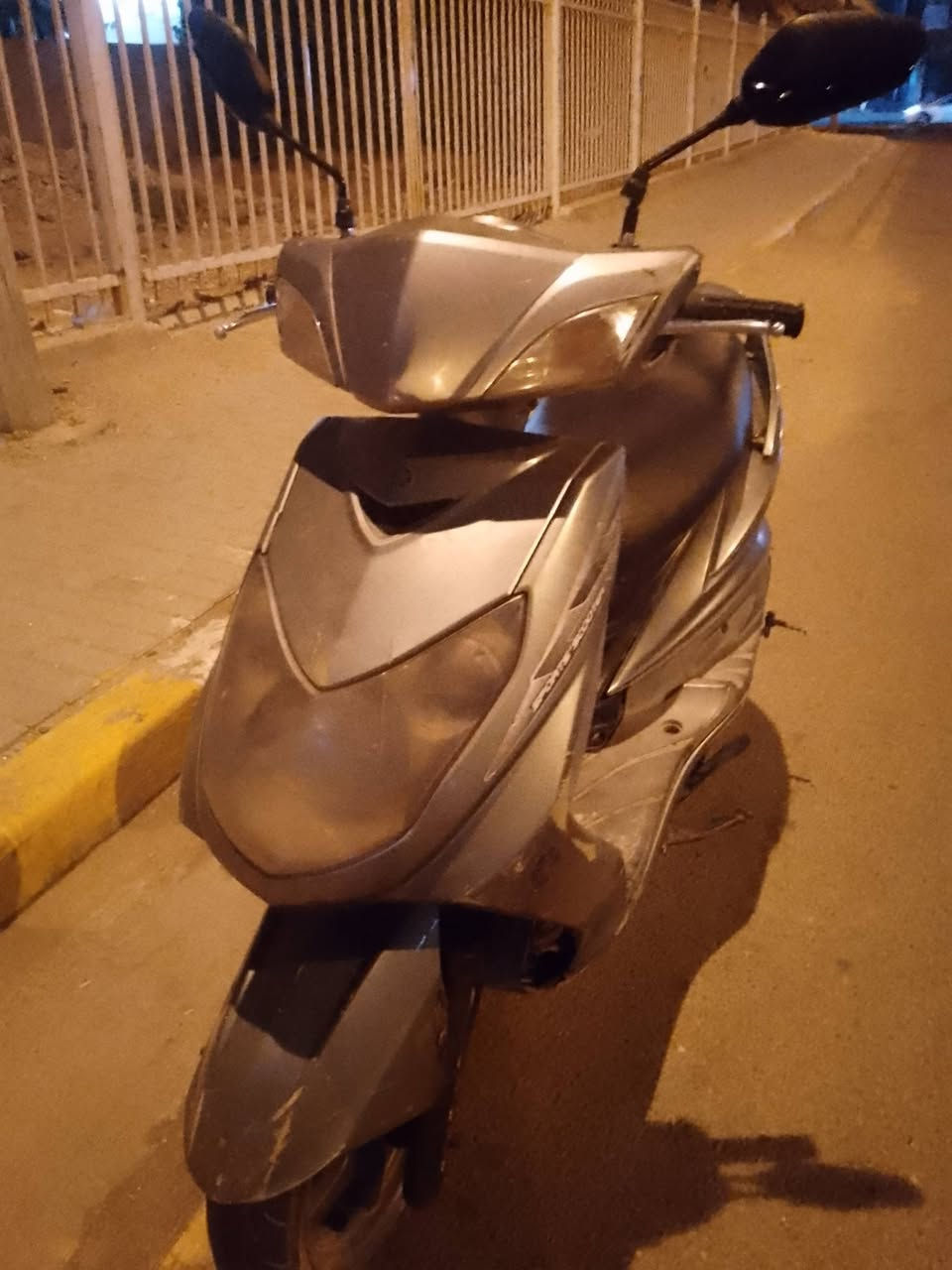سلام عليكم سكنس 140دراجه بلاديه كامله سعر 500عنوان بغداد الشعله هاتف ***********
