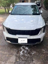 للبيع كيا سورنتو 2024 خليجي كفالة عامه ماشيه 55 رقم بغداد بسمي السياره...