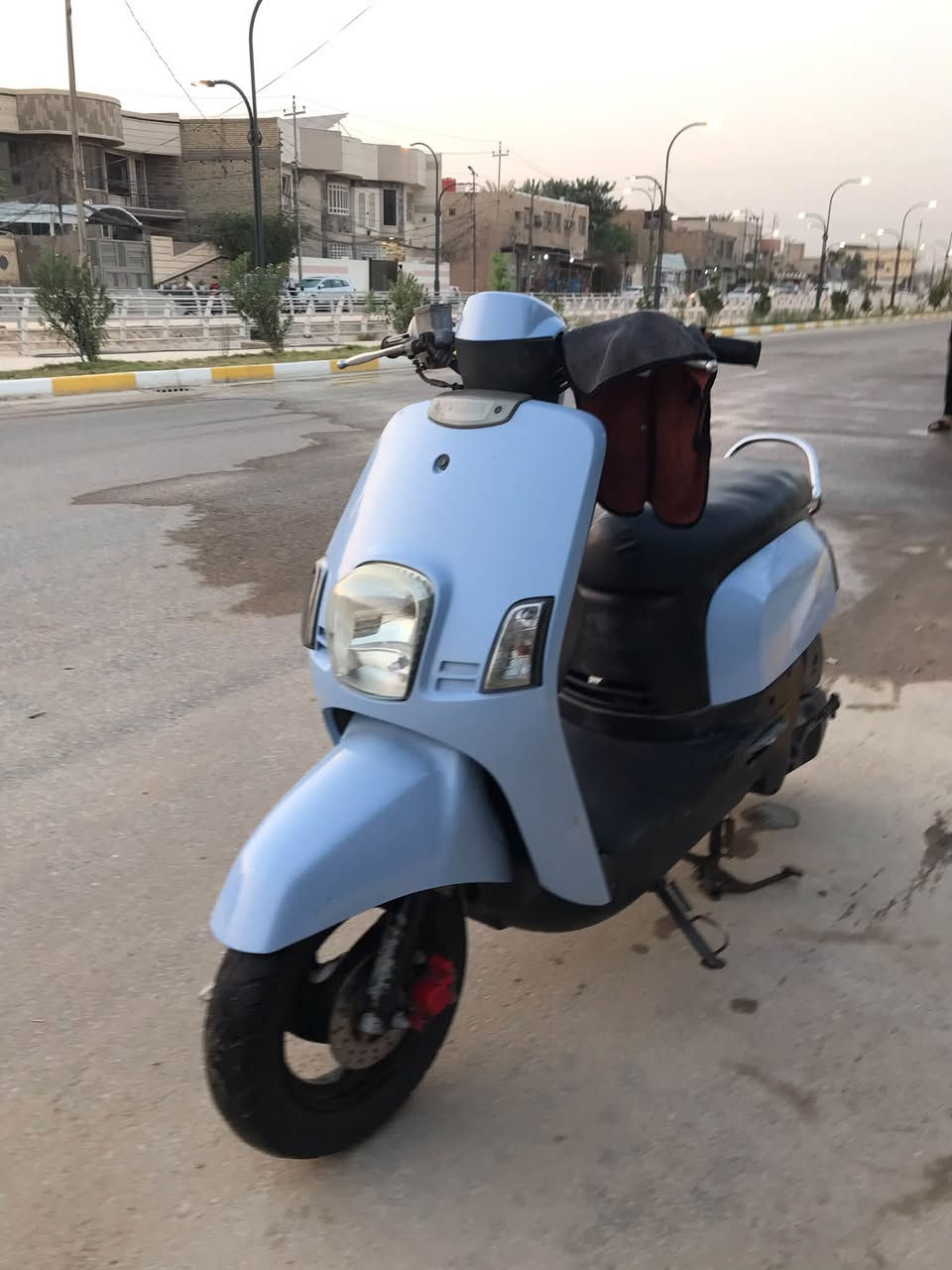 السلام عليكم دراجه بوليس نضيفه وبلاديه فقط البجم مصبوغ كفراتها البلادي دراجه فول مواصفات نكره سلف كهربائيات كلها شغاله المكان بابل للأستفسار ‭. 

‭***********‬
