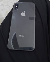 للبيع او المراوس  ايفون x  بطاريه اصليه مبدل 100  شاشه فئه متوسط مرتبة...