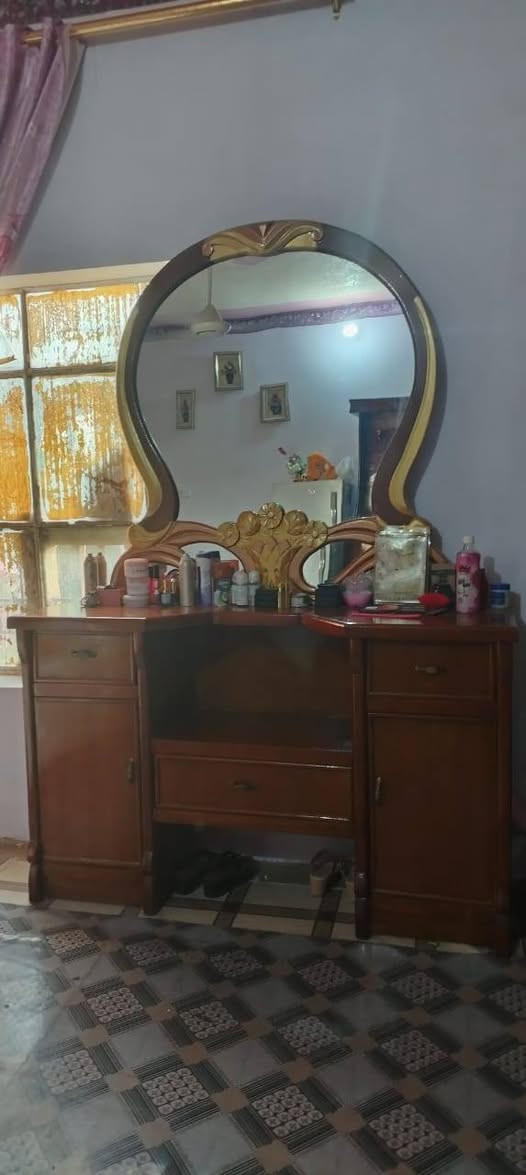 للبيع غرفة بحالة جيدة 🏠
📍 الموقع: [الفلوجه]
💰 السعر: [950 السعر]وبيها مجال
📞 للتواصل: ***********

للجادين فقط،التواصل  على الرقم أعلاه.
