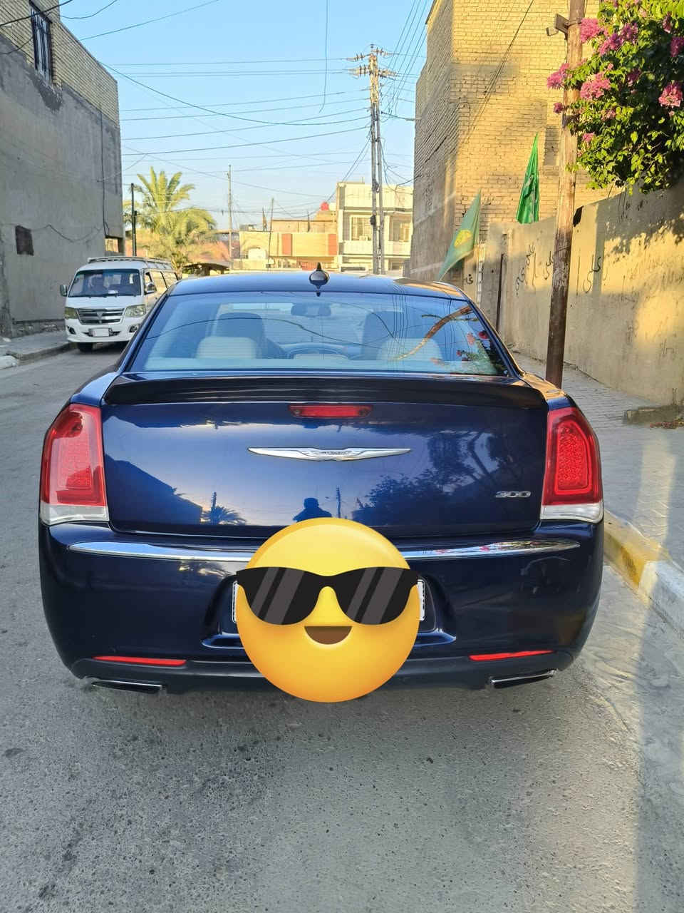اوباما كندي فور ويل موديل 16 اصل بسمي تحويل ثاني يوم السيارة كير مكينة تخم تاير تبريد صدر امامي خلفي قبل سبوع نافضة كلة جديد سيارة بلادية بيهة قطعة وحدة تبديل الجاملغ الايمن نفس اللون بدون اي دواخل وبدون ايرباك باقي التفاصيل اتصل وتدلل *********** /*********** السعر 185 وبيهة مجال حك الجية
