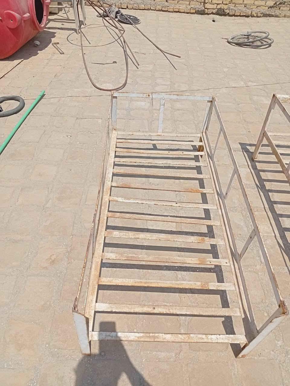 السلام عليكم يوجد جرابي عدد 2للبيع المكان بابل القاسم الاستفسار عله ***********
