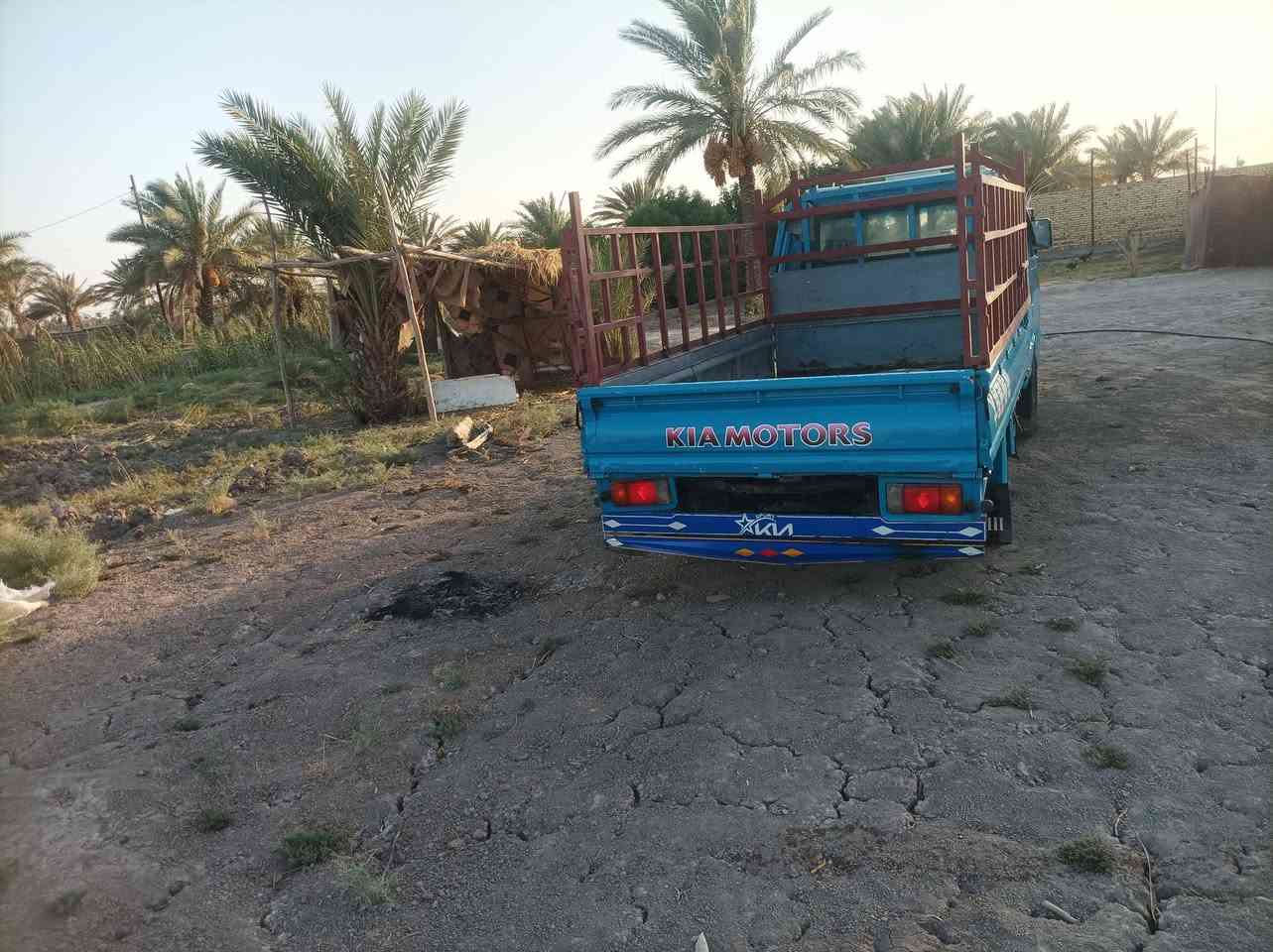 السلام عليكم كيا للبيع موديل 95 باسمي الثانويه 31 رقم بابل سعر 58 وبيها مجال ***********
