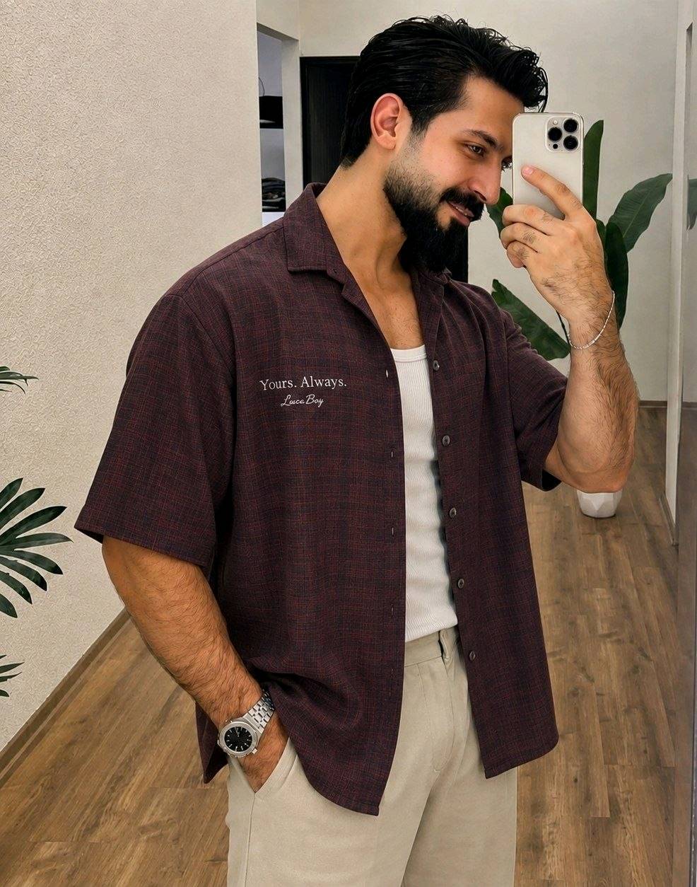 توفر الترند 🔥
👕 قميص كات رجالي شبابي
أقوى قميص تشوفه عينك 😎
قميص نهاية العالم 😂🔥
خامة كتان قطن التركي   الاصلي 💯 ، ستايل شبابي وترند الموسم ✨
👌 مريح • أنيق • خفيف • سهل التنسيق
القياسات S. M.L.XL.XXL 

السعر 25 الف 🔥 
🚘 يوجد خدمة توصيل
 لجميع محافظات العراق ٤ الاف 🚘