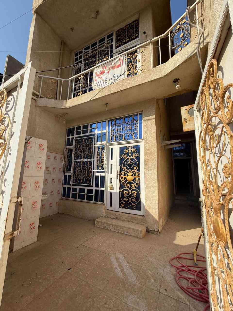السلام عليكم دار للبيع المساحة 100م 
العنوان الخاجية شارع المجلس البلدي 
السعر 125 مليون مع مطبخ هدية 
للأستفسار الاتصال على الأرقام التالية 

***********
***********
