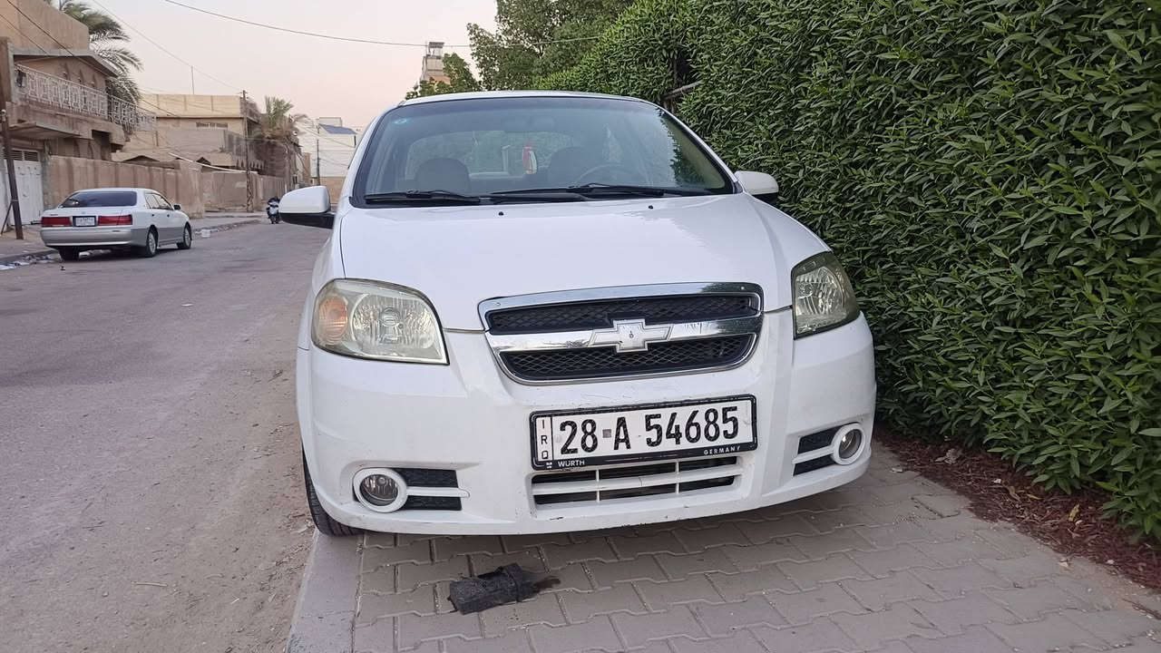 السلام عليكم افيو 2009 شركه عامه جام كهرباء كير اوتو 
داخل لونين
رقم نجف انكليزي دولي باسمي شخصيأ تحويل مباشر هزه ولسنويه جدد
السياره مكفوله  من تبديل  ابد. بلاديه لغود وتكم شواصي بلاديات السياره جدآ نضيفه فقط بيها جهه السايق شخط اسفل البابتين ومصلح 
تبريد ثلج ❄️ //كهربائيات كلها شغاله
حداديه جديده وتايرات /دواخل السياره ع الشركه جدا انضاف
السياره جاهزه من كلشي ونضيفه 
السعر 65 وبيها مجال حك الضيافه شي بسيط فقط 
ومكاني النجف الاشرف  والشراي يتصل على الرقم 
وتساب ***********
