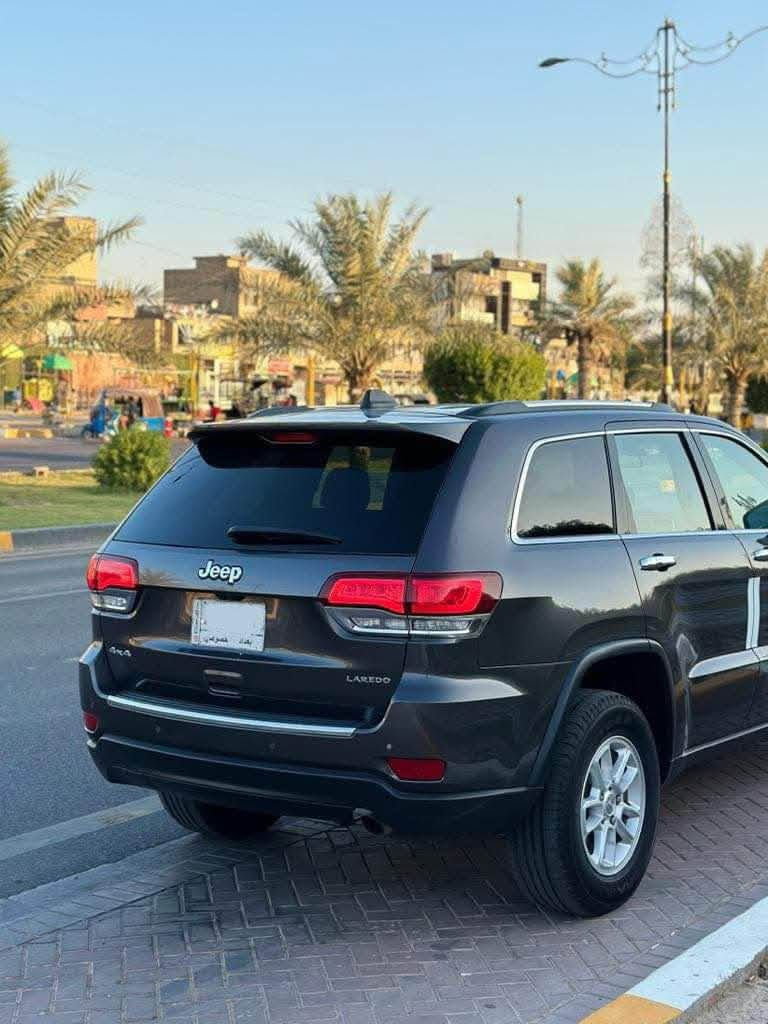 جيب لاريدو 2020  كفاله كير محرك تخم تاير جديد بطاريات جديده توقف ذكي حساسات فتحه شاشه مواصفات لاريدو ماشيه 35 السياره فول حت فتحه وشاشات وكلش نضيفه السياره مكاني ديالى عارضها ب 225 وبي مجال 
 ***********
