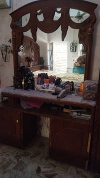 ميز تواليت • ٢ قطع • صاج ثقيل