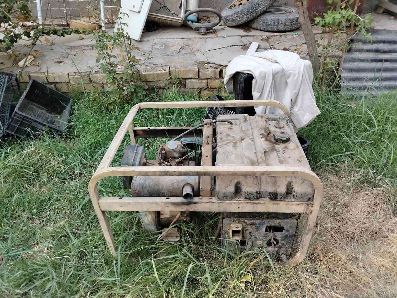 مولده دويز كاطمه كرنك راس توليد 10kv + مولده كامه أصلي وليس صيني نقص كارت جهازه شغاله
للاستفسار ***********
الديوانيه

