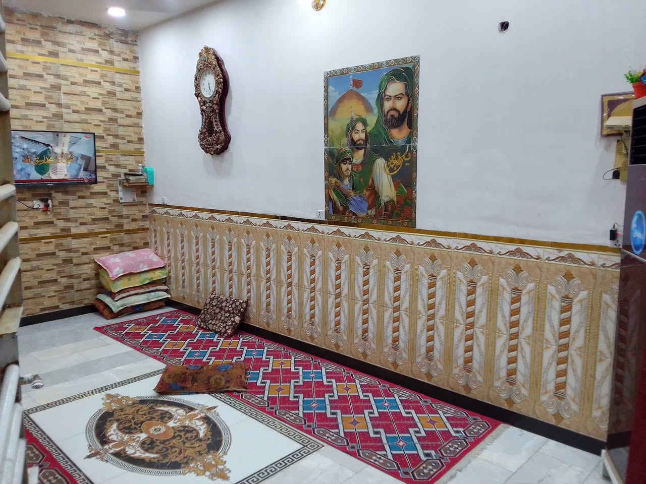 بيت البيع طابوصرف المساحه 128 استقبال مطبخ صاله غرفه نوم حمام ترك اثنين الطابق الثاني غرفتين نوم صاله حمام بيتونه الفرع مقابل يحي للعروض الكماليه رقم ***********
