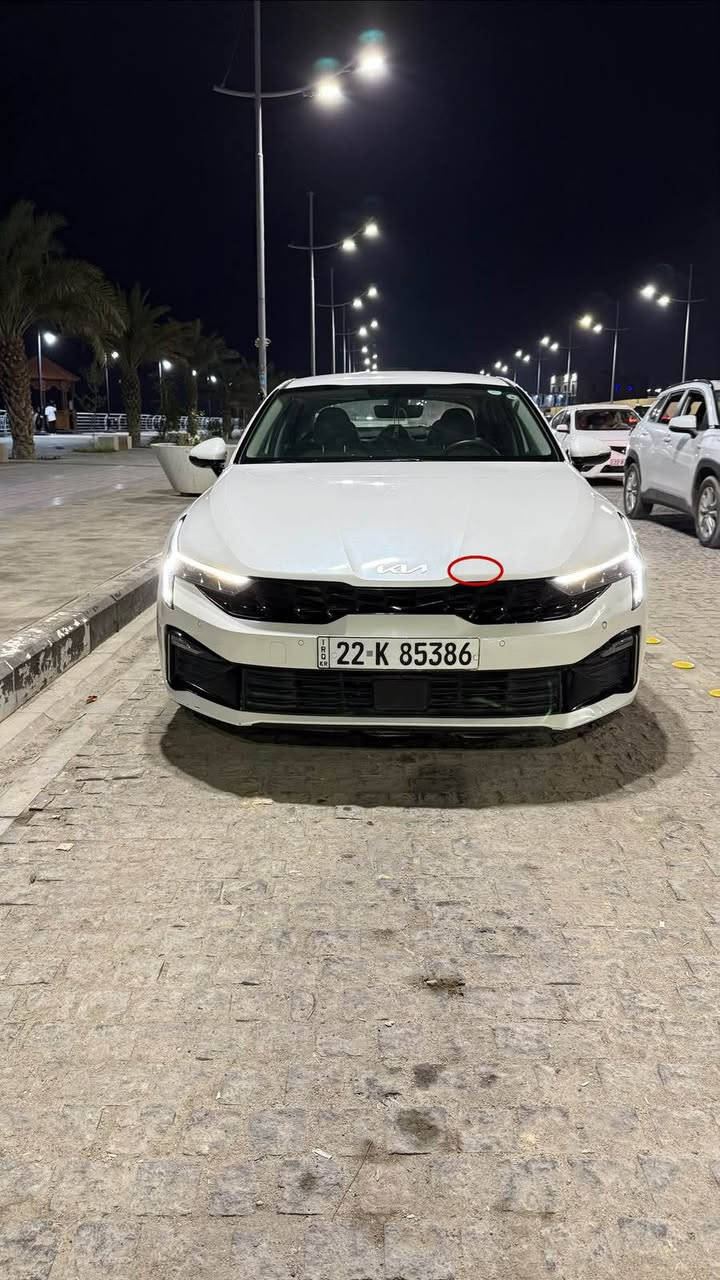 K5لبيع سياره مديل 2024كفالهً ماعده شبر من البنيد موضح بل صوره سياره خليجي ماشيه 53الف  مكان السياره بصره ***********السعر 192 البصرة, العراق
