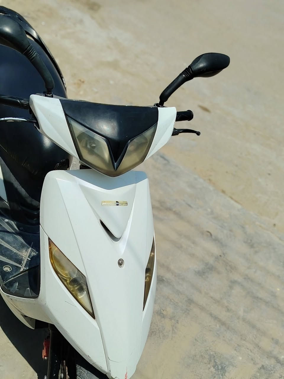 ثعلب للبيع محرك مكفول دراجه نظيفه مكان بغداد االاتصال ***********
سعر ٧٠٠ بيهه مجال قليل
