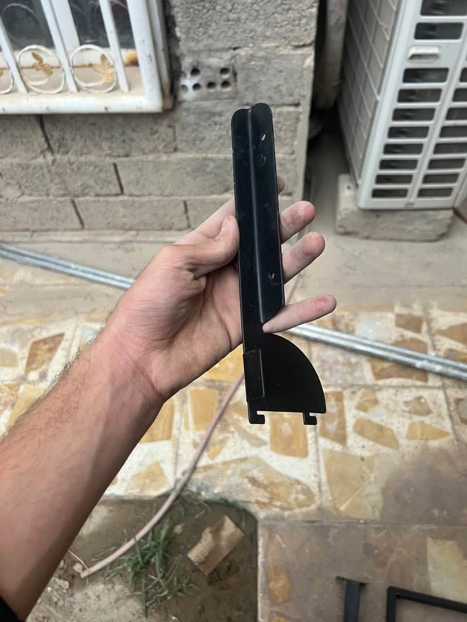 ديكور محل • لعاب فايبر • حرف U