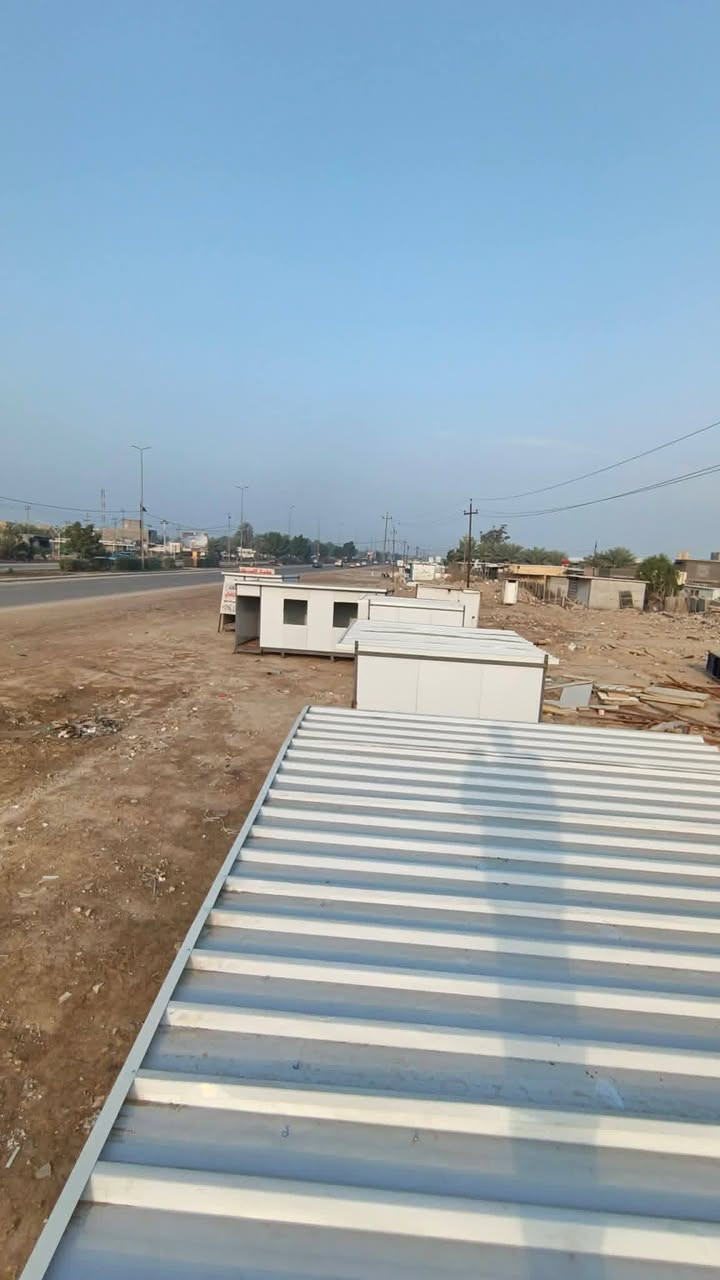 ***********
معمل كرفانات الفرات الهندسي 🏗️✨
لصناعة الكرفانات والمباني الجاهزة 🏢🛡️
​نوفر لك أحدث حلول البناء السريع والآمن بمواصفات هندسية متينة تناسب جميع الاحتياجات الشخصية والتجارية 🚀🔧.
​لماذا تختار الفرات الهندسي؟ 🌟
​🔥 عزل وأمان عالي: اعتماد أفضل المواد المقاومة للحريق والعوامل الجوية لضمان حماية قصوى.
​📐 تصاميم حسب الطلب: تنفيذ كافة الأبعاد والقياسات بدقة عالية للمنازل، المكاتب، والمشاريع الاستثمارية.
​🏗️ جاهزية كاملة: استعداد لتجهيز الشركات والمواقع الإنشائية بالحجم والعدد المطلوب.
​🚚 شحن وتثبيت: نوفر خدمة النقل والتركيب لمختلف محافظات العراق.
​💰 أسعار مناسبة: جودة ممتازة بأسعار منافسة مع عروض خاصة للمشاريع والكميات.
​📍 العنوان: العراق - بابل - أبي غرق
📞 للحجز والاستفسار (اتصال / واتساب):
📱 ***********
📱 ***********
​✨ رضاكم هو هدفنا الأول.. تواصل معنا اليوم لتحويل فكرتك إلى واقع آمن ومتقن! 🤝🤝
