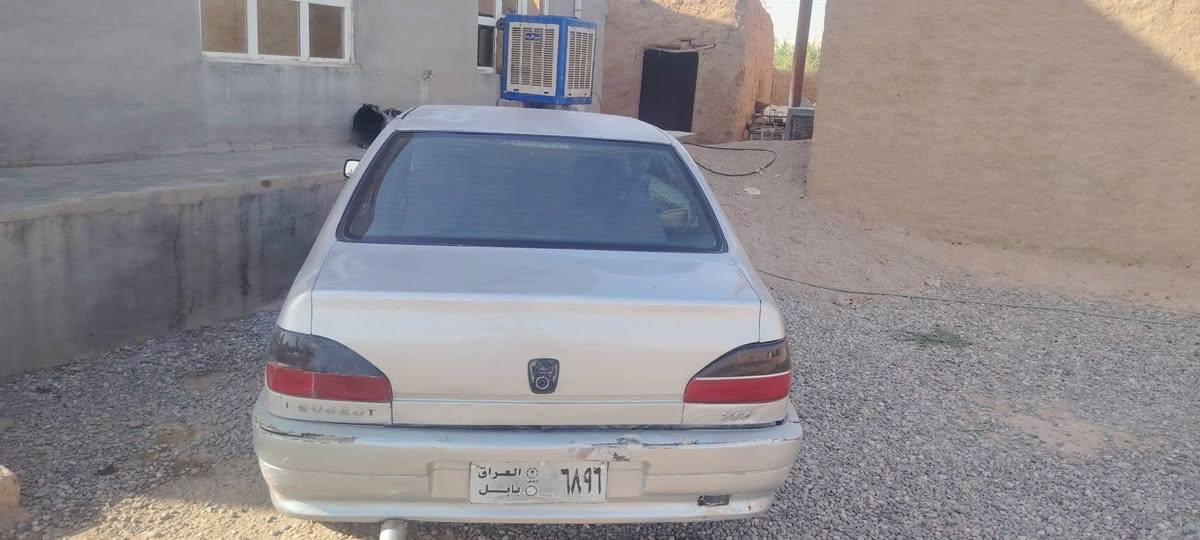 سياره بيجيو للبيع نضيفه رقم بابل مانندل راعيها بيها سنويه  أبيع ( فحم في فحم ) ألسعر ألمطلوب 22 ورقه 
رقم صاحب السياره ( *********** )
