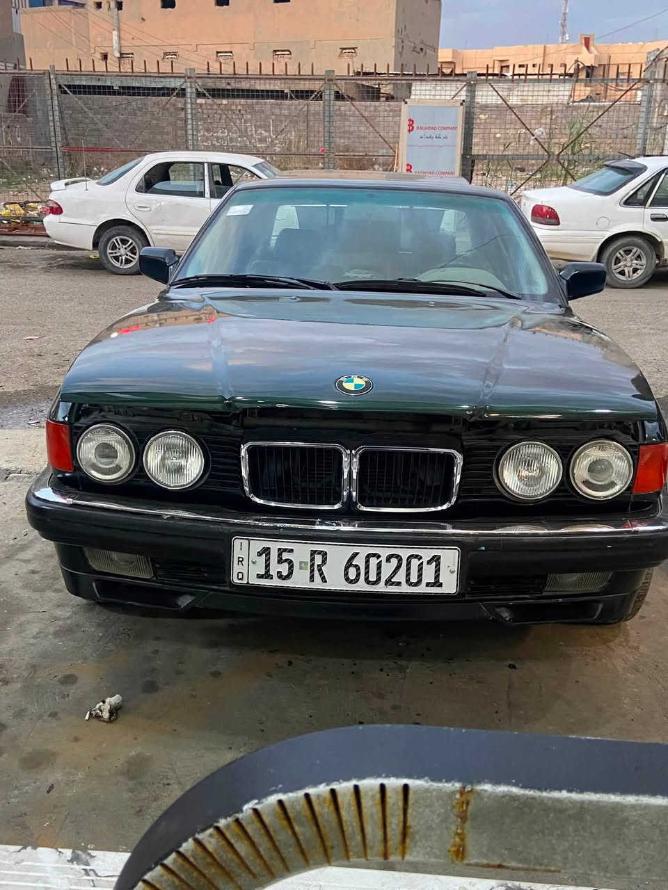 السلام عليكم بي ام 730  اصل v8  عليه مكينه 40  كير عادي 5 نمر للبيع متوازي على فلوس قيم بل يرضي الله وخذ ب اسمي حادثه جاملغ خلف سايق وعمرته وجاهز سياره يرادله ملاحضات بسيطه رقم انبار دولي ب اسمي تخم تاير صدر امامي خلفي جديد بور جديد يرادله ترتيب للغرفه مالته الشراي يتصل وخادم الك مكان السياره الأنبار الفلوجه ***********

