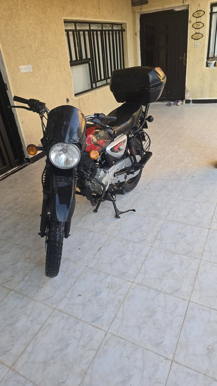 بوكسر البيع موديل ٢٢ كفاله الشعر مليون وميه مكاني بغداد الزعفرانيه جسر ديالى القديم ***********
