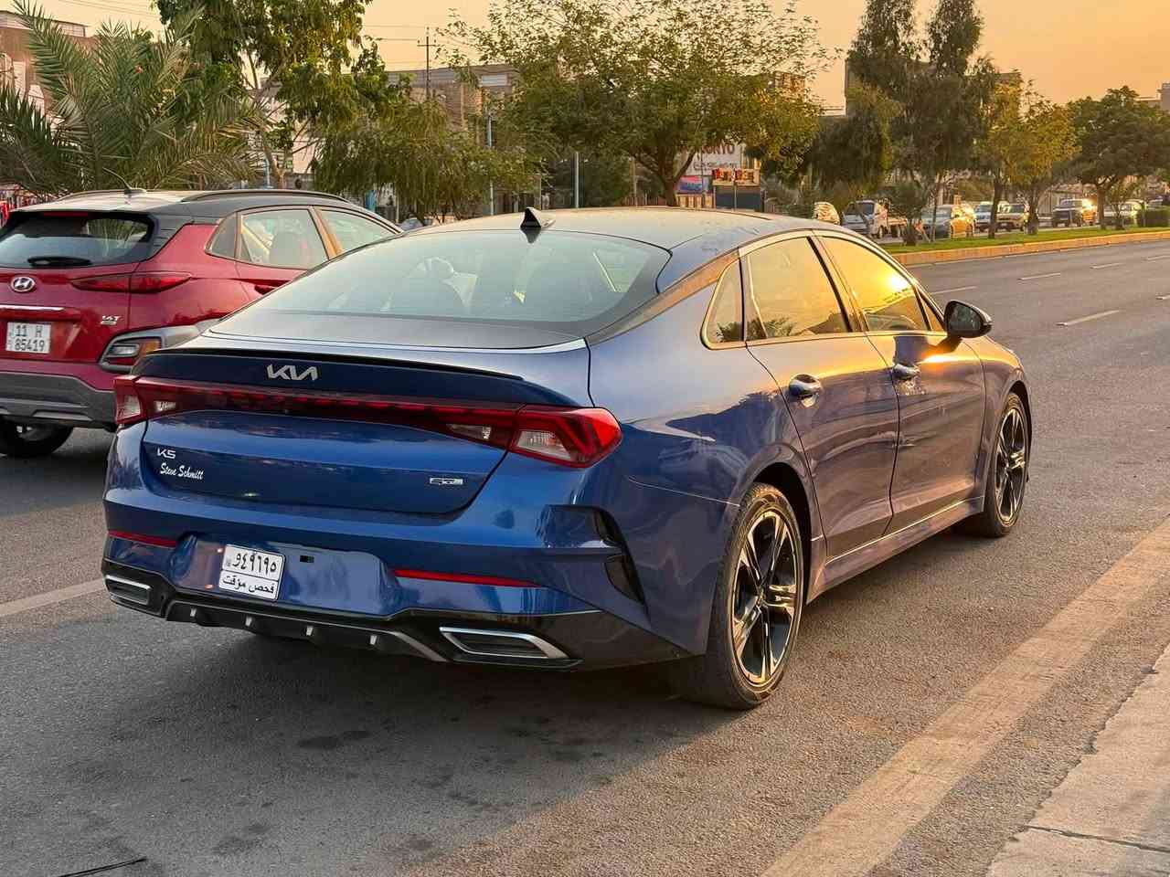السلام عليكم  K5 2024
وارد امريكي
بدون ارقام دخول جديد منفيس بسمي 
محرك 2500 GDI 
تبديل جاملغ فقط بدون دواخل 
مواصفات اكس لاين فول للخير 
سعر 160 
العنوان بغداد الزعفراني 
الاتصال ***********
