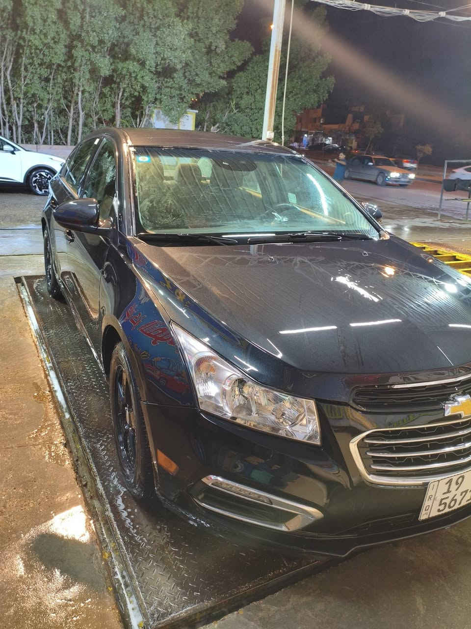 شوفر ليت كروز موديل 2016 امريكي LTمحرك 1400 تيربو 
 تبريد تدفئه كله شغال سياره بسمي تحويل موجود هزه سنويه رقم كله جديد 
سعر 68 بيها مجال 
 ***********
مكان بغداد شارع المطار عباس ابن فرناس 
حي الفرات
