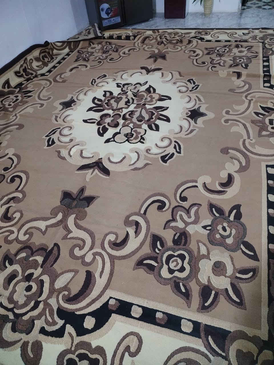 زوليه ايرانيه اصليه • نضافة ٩٠٪ • ٥×٤