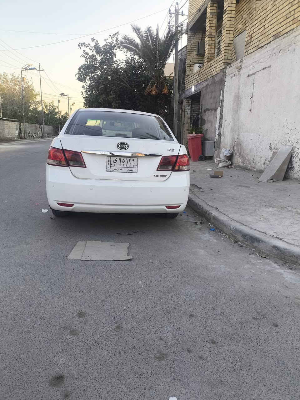 السلام عليكم بي وايدي g3  مديل 13  سيارة نضيفة خير من الله  مكينة وكير وتبريد خير من الله رايدها ب٤٧ وان شاء الله بيهة مجال 
مكانهة بغداد الكرخ ***********
