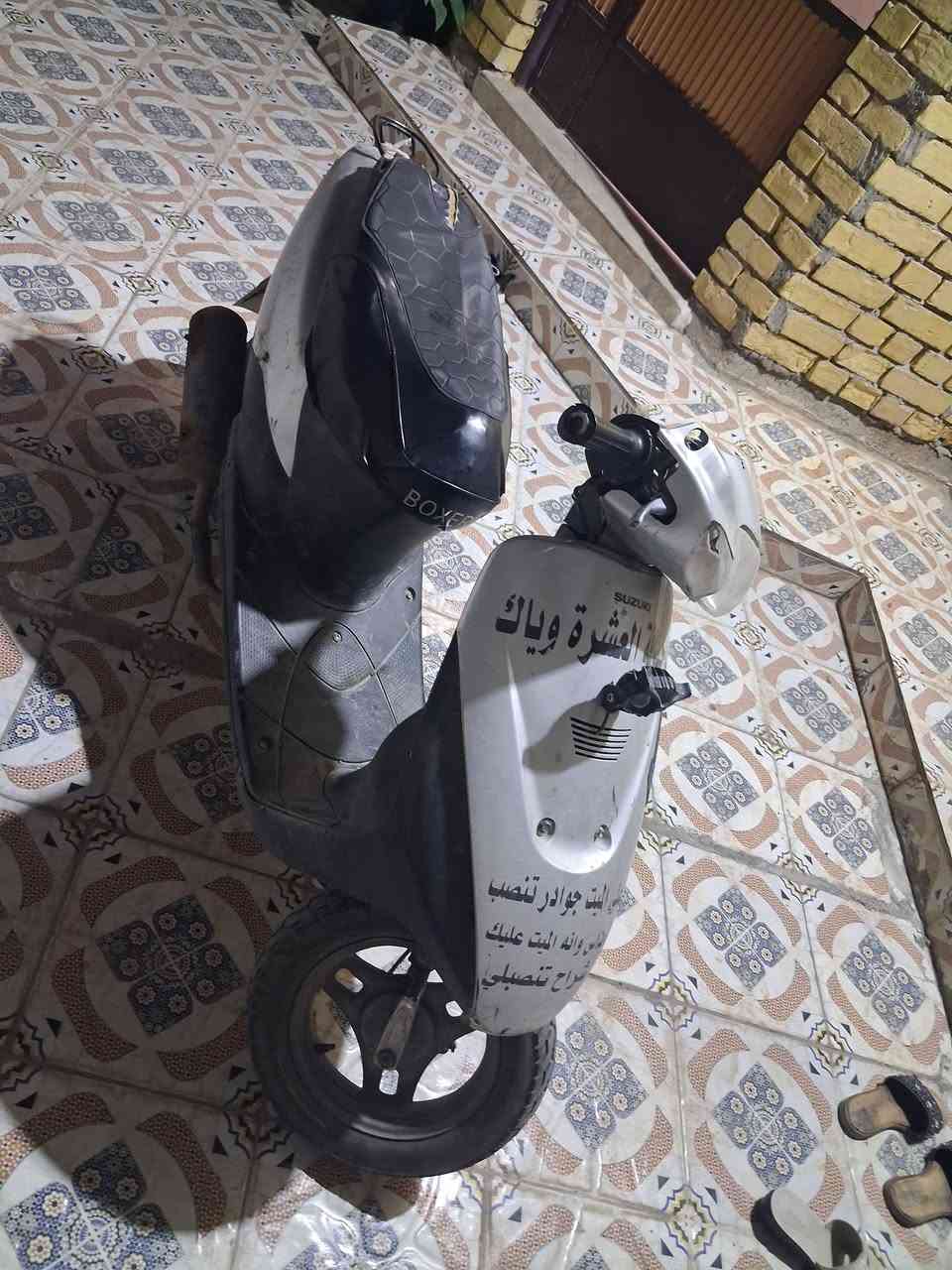 للبيع دراجه 60 ابيعلك مكينه وكابريتر وتايرات جديد بس كفرات تعبانه اشويه
200 قفل 
***********

