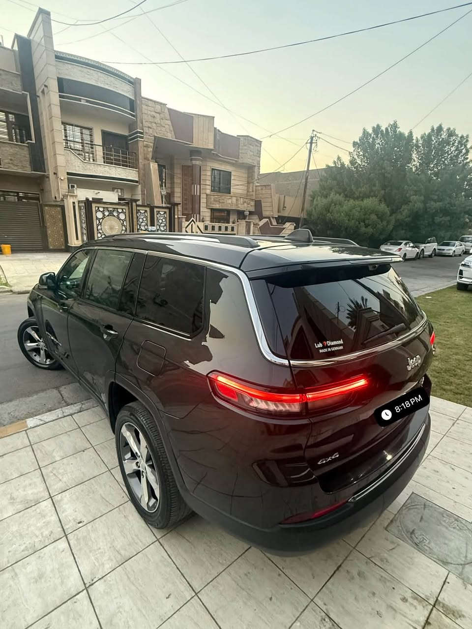 السلام وعليكم
للبيع2024 Jeep Grand Cherokee L Limited
جيب ليمتد بلاص يعني فول ١ على ١
رقم بغداد الجديد
بأسمي كتاب شهداء
لون اسود كذاب  
ماشية 28000 

المواصفات:-
بصمة تشغيل 
بصمة ابواب وصندوق
ثلاث شاشات بالدشبول 
تشغيل عن بعد 
بانراما 
كشنات Vib منفصل 
كشنات تدفئة تبريد 
تبريد منفصل ثلاث قطع
شاشة جبيرة
كير ماوس 
درايف مود 
انظمة قيادة
وتحكم بالقيادة
صندوق كهرباء
كشنات جلد لون بيجي 
كشنات كهرباء
كشن خزن ميموري
سستم صوت ALBINE
نقط عمياء
رادار امامي
رادار جوانب
تحديد مسار 
وقوف ذاتي
حساسات امامي خلفي 
مراية وسطية كامرة
٥كامرات ٣٦٠
كامرة بالقمارة
 الركاب خلف
هند بريك دكمة
تحكم استيرن
هيتر استيرن
شفتات استيرن
 منافذ تايب سي
لايتات زينون 
لدات امامي
بكلايت لد 
سبير منازل
جام اوتو
ويل كب كروم 

السيارة بيهة صبغ بنيد وجاملغ 
السيارة جاهزة بدون اي نقص   
اي استفسارت تعال خاص او اتصل
***********
عنوان بغداد

نص مكتوب في الصور:
- 8:16 PM
- 8:18 PM