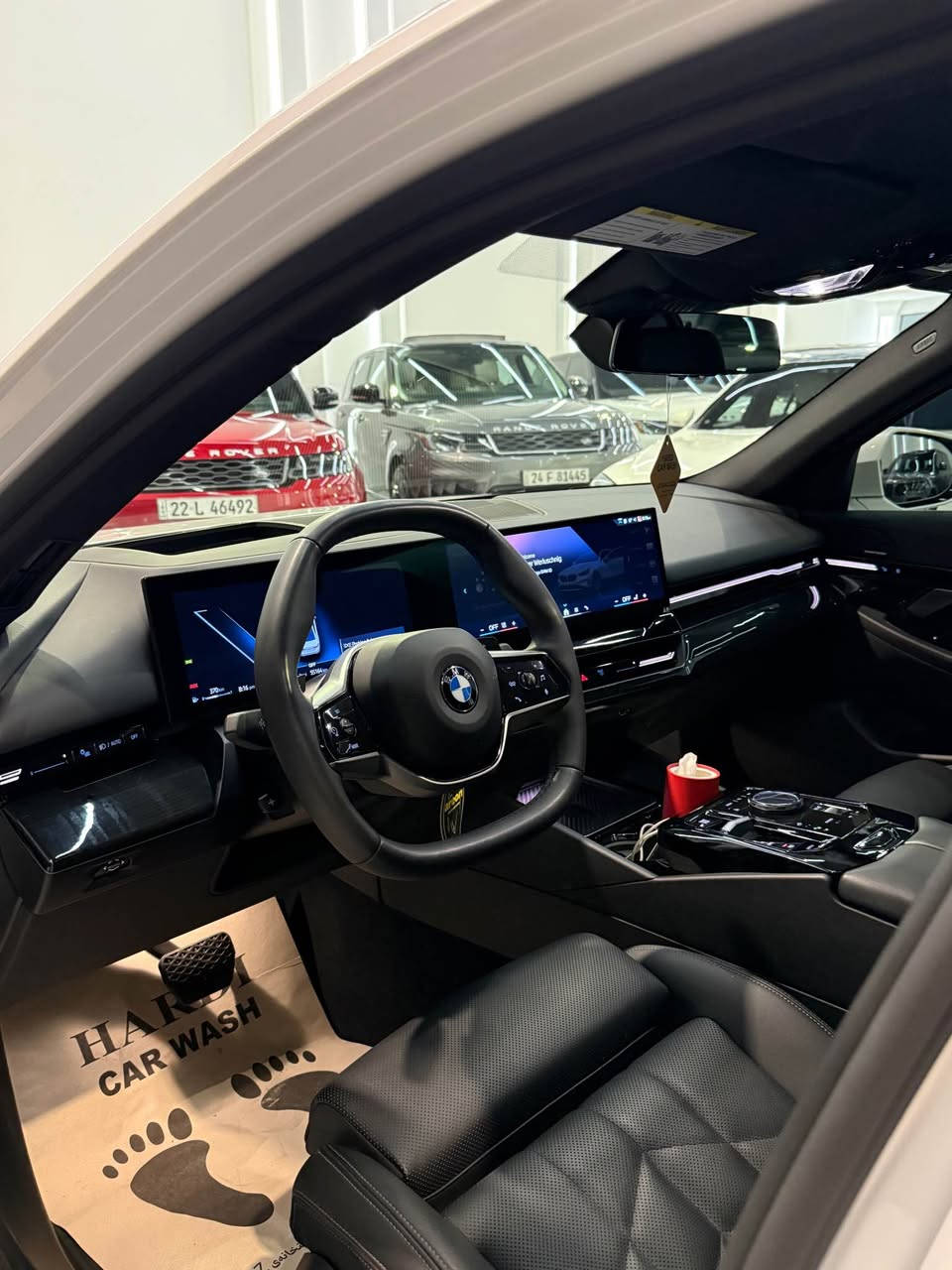 BMW 530i 2026 Exprence Full Clean title Titanium Edition Face Lift

بي ام دبليو BMW 530i إكسبرنس اديشن تايتانيوم كلين تايتل مرقم جاهز💯 و كتاب تضليل باقي سنه🛑
موديل /2026 الشكل الجديد كليا
العداد / ماشية 34 الف فقط
اللون /ابيض ميتاليك ، تيتانيوم اديشن، ديزاينو ، 
 السيارةفول الفول، مواصفات كاملة للاخير, اربع ابواب بصمة و صندوق كهربائي و فتح واغلاق ذاتي للسيارة و الصندوق عند الاقتراب ، فتحة سقف ، لايتات و دايناميك، شاشة و ٥ كاميراو حساسات امامية خلفية ٣٦٠ درجة ، رادار امامي وخلفي و جانبي و مانع اصطدام توقف ذاتي ، رادار کبیر اداپتیف نظام القيادة الذاتية ACC، نظام منع الخروج عن المسار LKA
نظام النقطة العمياء BSA , عداد سرعة الكتروني ، شاحن موبايل لاسلكي ، بريك بصمة و اوتو هولد ، سماعات هارمان كاردون ، كشنات امامية كهرباء و ميموري جهتين ، سكان كهربائي وهزاز عند الخطوط، تحكم صوت السيارة بالاشارة ، 
دواخل ليد تتغير عدة الوان حسب الرغبة ٧ مود 
السيارة جديدة بمعنى الكلمة زيرو ، بدون اي نقص ، سيرڤس كامل بدون اي خلل 
وارد امريكي كلين تايتل بشرط الفحص والباقي مكفولة من الصبغ والبارد و الرصعات و كلشي جدا جديدة السيارة
موبايل / *********** أربيل, العراق
