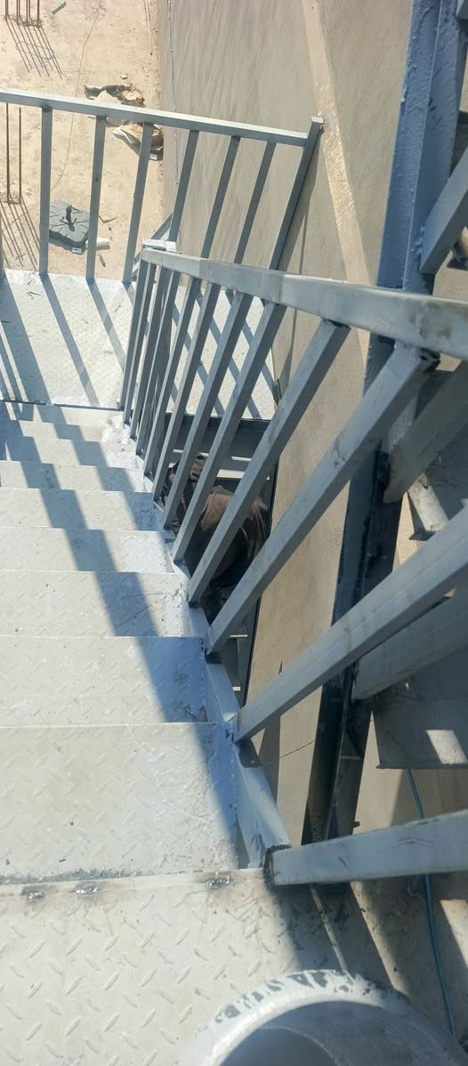 اللهم صل على محمد وال محمد 
#حداده حدادة المصطفى 
لعمل كافه اعمال الحديديه 🔥
قمريات ❤️كرفانات ❤️ابواب ❤️شبابيك ❤️سلم طوارئ 
شغل نضيف ودرجة اولى 

اسعارنه مناسبه 🔥

العنوان واسط عزيزيه 
هاتف/*********** ❤️***********
