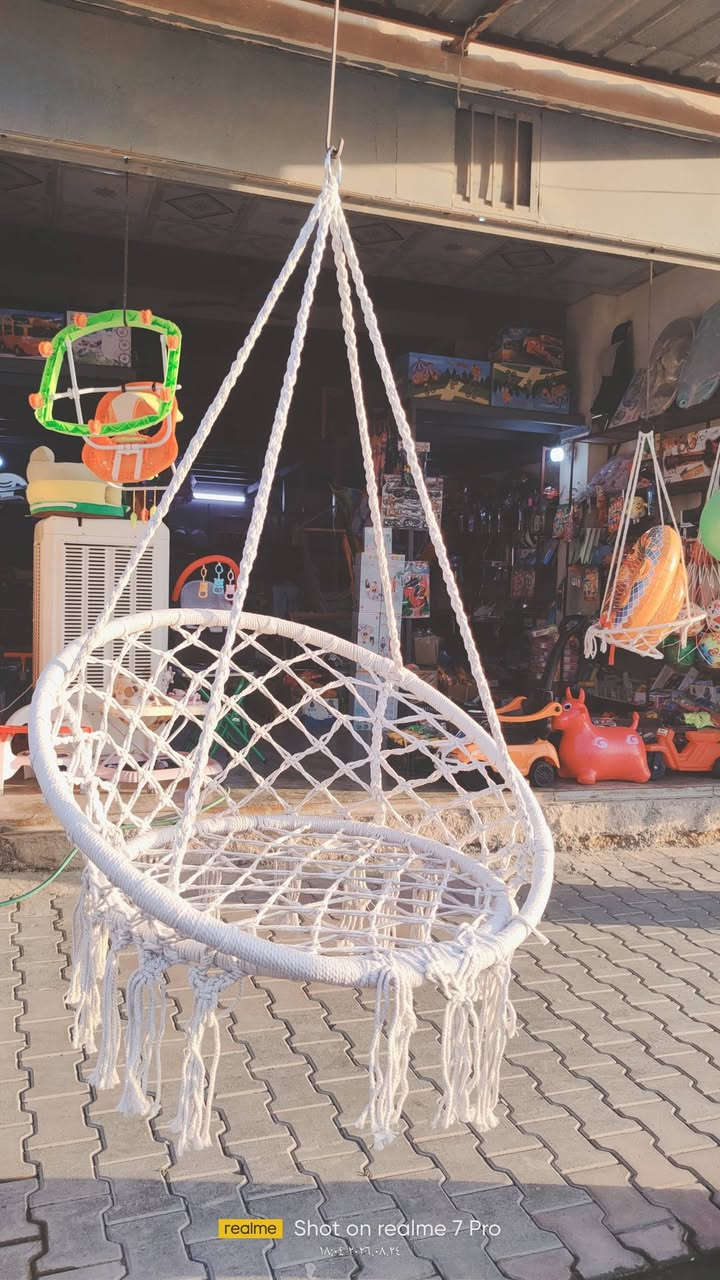 السلام عليكم
يعلن محل الهمام عن وصول مرجوحة حجم كبير الموقع رأس العلوة مقابيل ازياء الموسم مجاور محلات الحازم والف الهلا  هاتف 📞 ***********
