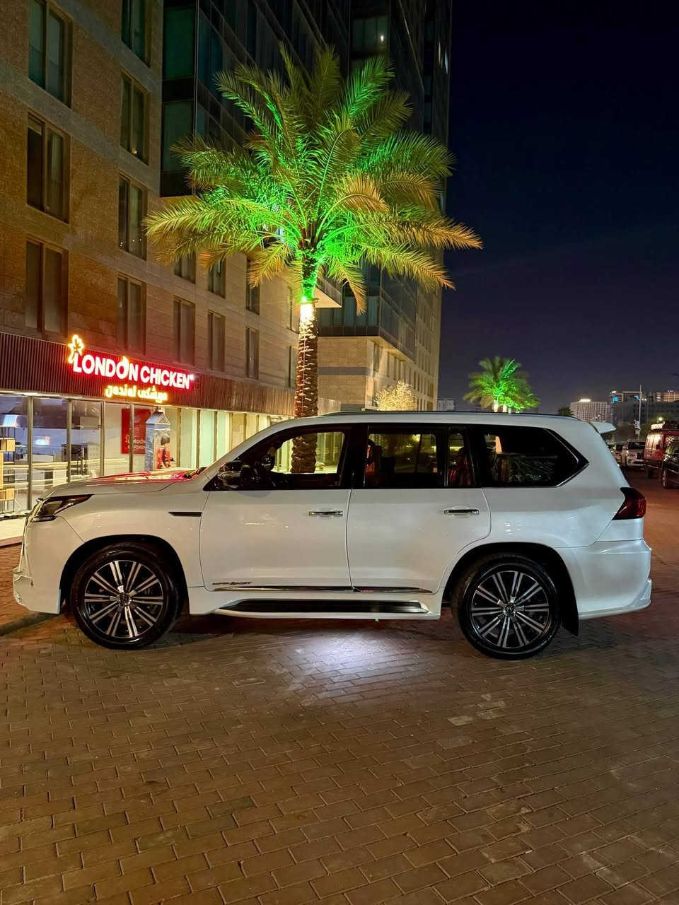 ليگزيز ٢٠٢٠بريم سوپه ر سپورت شه ريكه جيهان فول مواصفات ناوديزن ٦٤هه زار رؤيه يك داسته بى سبوغ
نرخى٦٩٠ له هه ولير *********** أربيل, العراق

