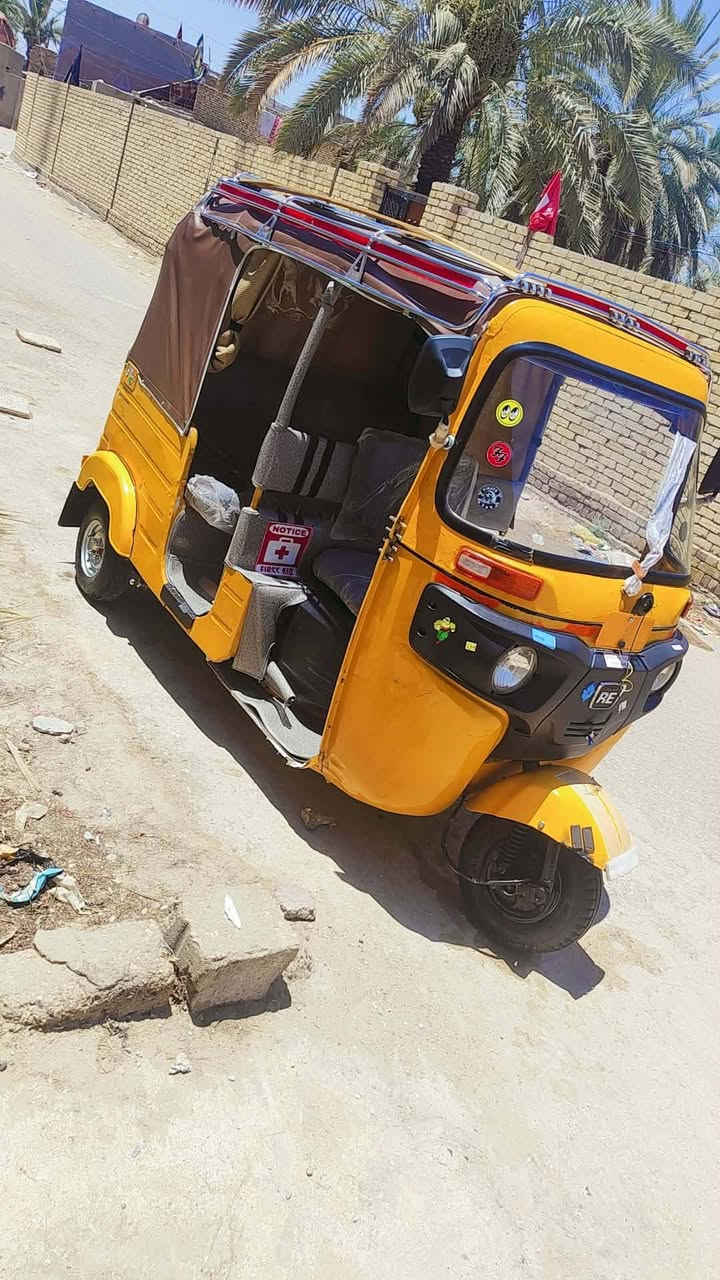 السلام عليكم ورحمه الله وبركاته... بيع مستعجل.. تكتك 2019 مكينه 2020اوراق اصولي  مشتغلهه كله حديث جديد 2023 تكتك فووول كبل للشارع شكو شي بيهه جديد بدون ما اسولف الصور كلشي موضح بيهه السعر 5800وبيها مجال العنوان بابل الحمزه الغربي اتصل ***********
