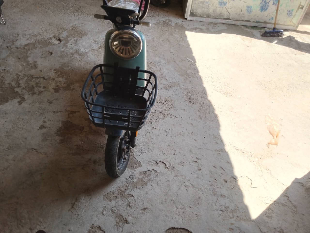 دراجة شحن الريان البيع بدون بطاريات شغاله فقط بطاريات ماكو السعر 120 وبيها مجال الستفسار *********** المكان بغداد مقابل بوب الشام شارع الجزيره السياحيه
