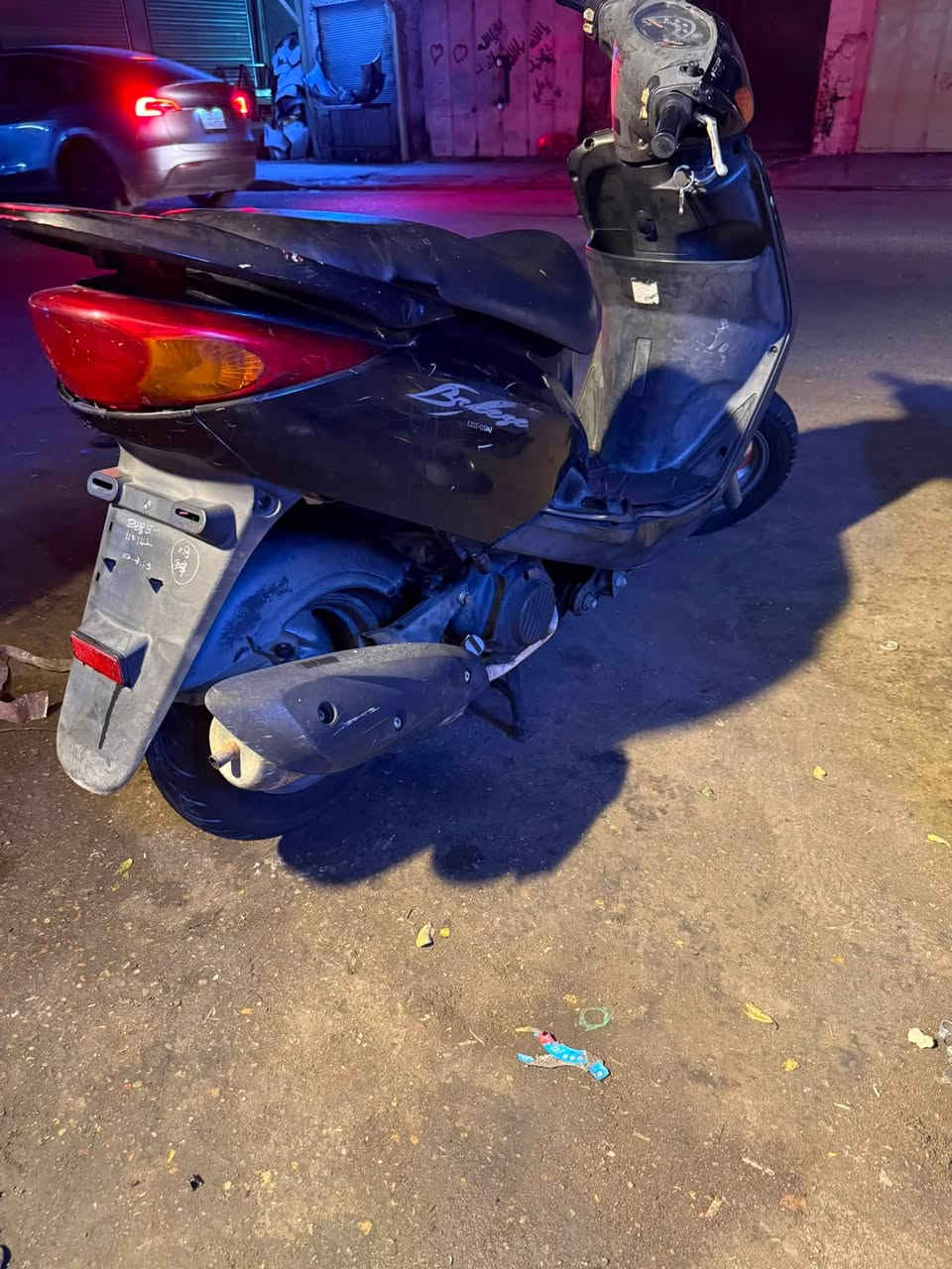 للبيع بريز شرط الدراجه لوك جديده ممفتوح بيها برعي جيب فيتر 
وفحص سعر 550 عنوان شارع حيفا رقم هاتف ***********
