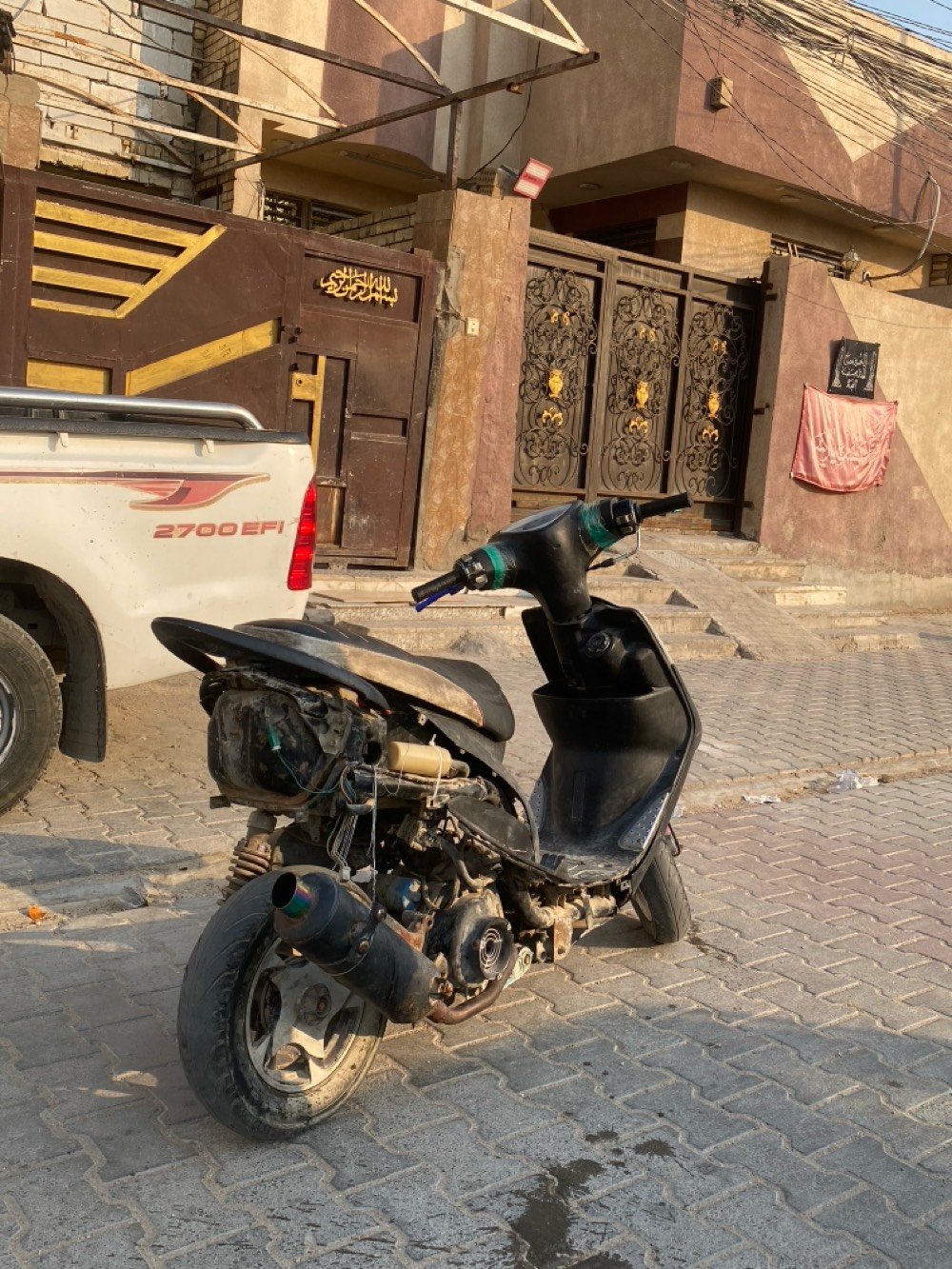 ماكس عدله للبيع يحتاجلة كفرات وشوي تعديلات بس الدراجه تمشي دبلات + ويلات مزوده وصالنصه رياضي
270 الف
واتساب ***********
