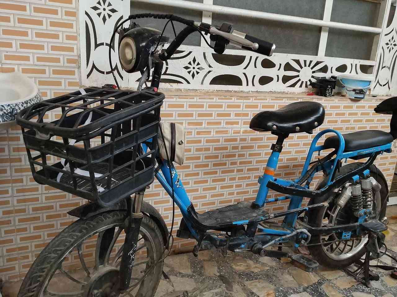 دراجة شحن • بطارية ضعيفة • حي الجمعية