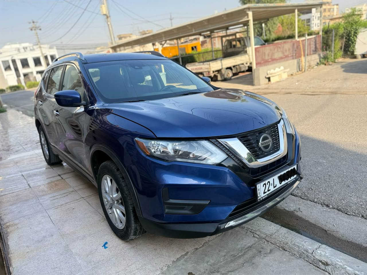 نیسان رۆگ ٢٠١٩   SV. AWD

گێر و مەكینە تەبرید بەشەرت 

سبوغ و لێدران ساردەكوت هیچی نیە  

سۆنەرم داناوە دەعامیش بەشەرت 

ئێرباگ دەشبوڵ و سوكان بەشەرت نەتقیە 

مواسفات SV. 
دەبڵ ئەكسل 
بەسمە دەرگا بەسمە 

سندوق شفت 
كوشن هیتەر و كارەبایی 

لایت لید شاشە گەورە رادار پشت و پێش ئاوێنەكان 

سعری فرۆشتن  ١٥٠ ورقە كەمێك مەجال 

                               ***********. أربيل, العراق
